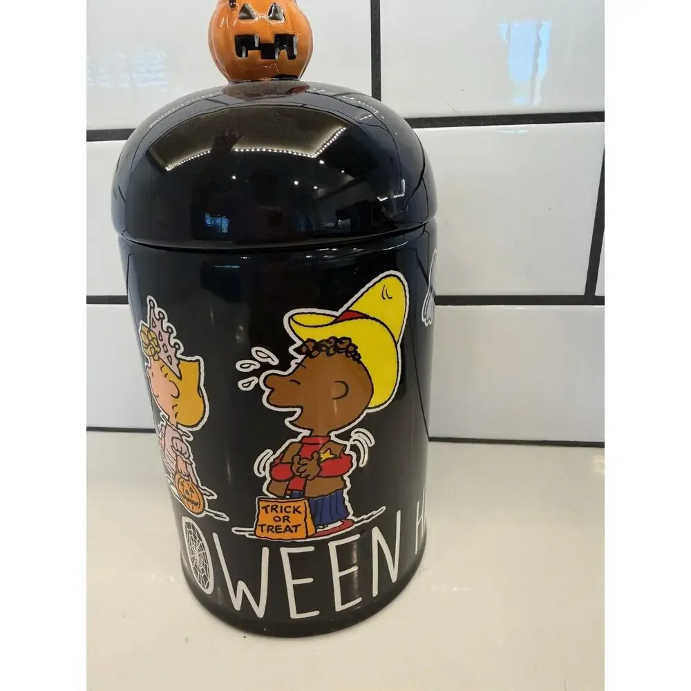 Peanuts Happiness Is Halloween Covered‎ Canister Treat Candy Cookie Holder NEW🎃
